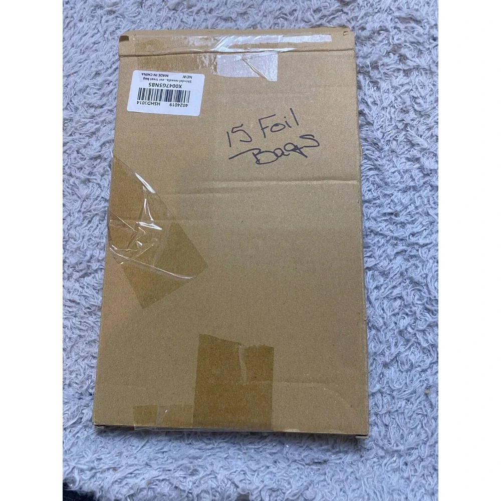 15 Piece Holographic‎ Mylar Foil Bag Resealable Zip Pouch Packaging Clear Front